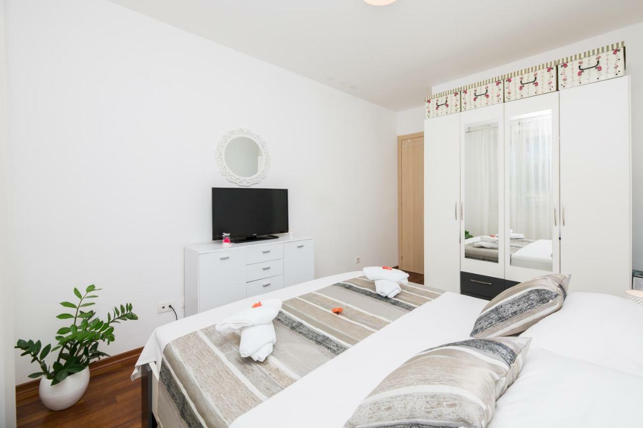 Apartman Bubli Сплит Екстериор снимка