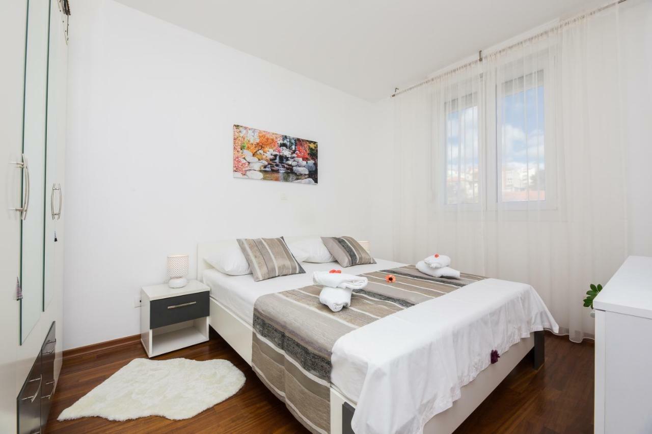Apartman Bubli Сплит Екстериор снимка