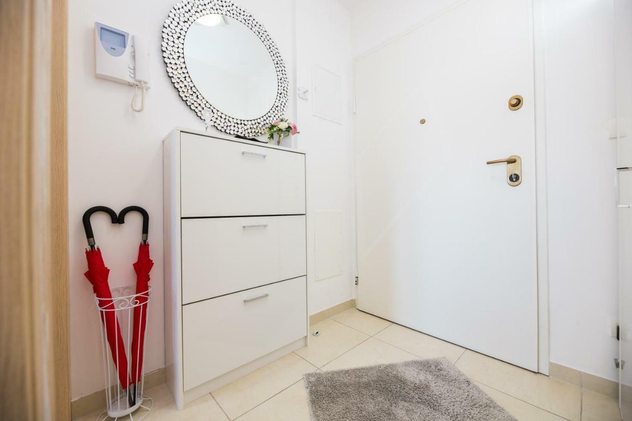 Apartman Bubli Сплит Екстериор снимка