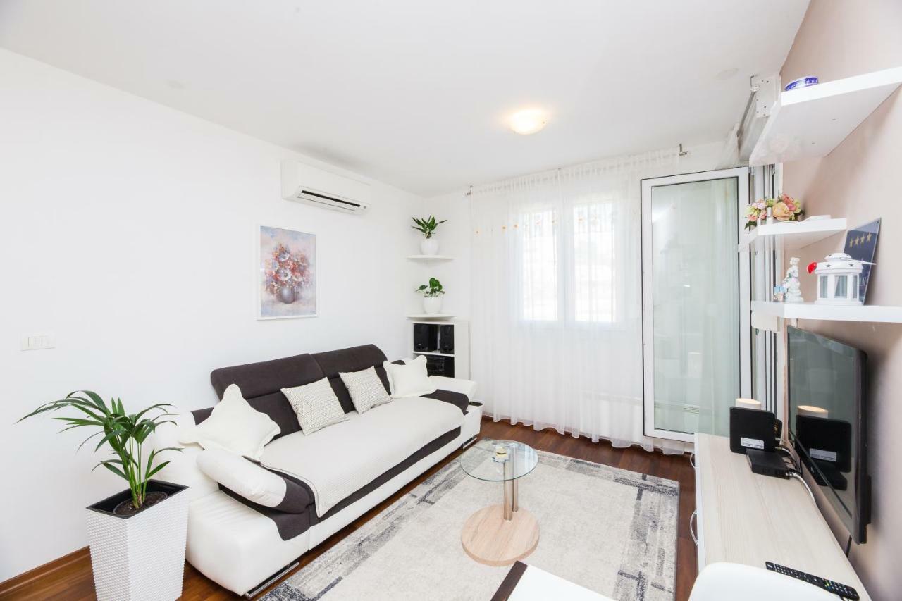 Apartman Bubli Сплит Екстериор снимка