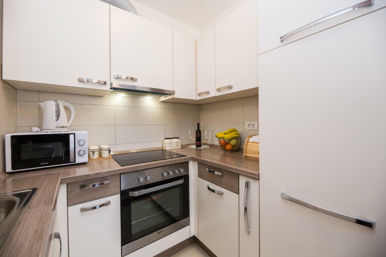 Apartman Bubli Сплит Екстериор снимка